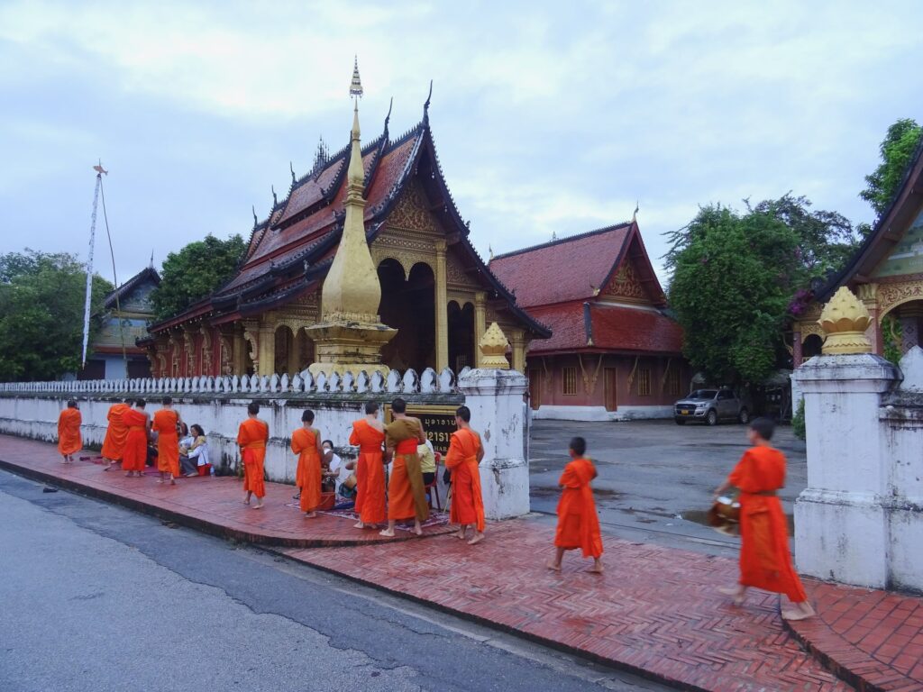 almsgiving ceremony in Luang prabang early morning